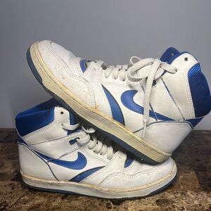 Vintage 1988 Nike Sky Force High size 8.5